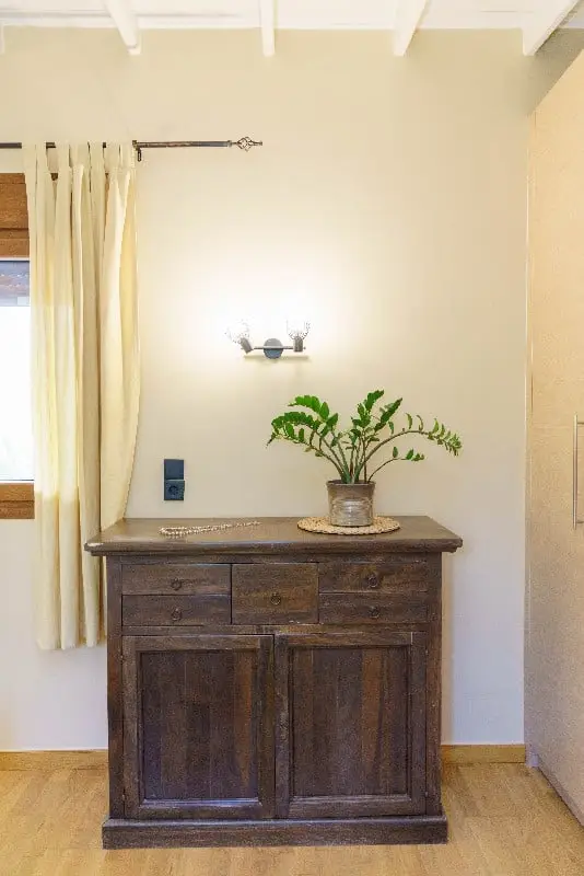 Family Apartment 10 - interior detail - Voulamandis House Chios