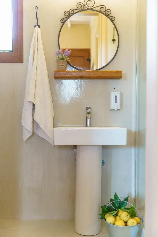 Family Apartment 10 - bedroom - Voulamandis House Chios